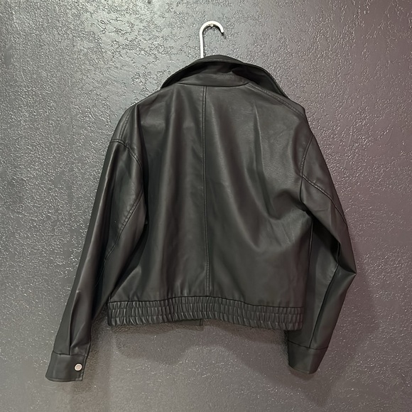 Wilde Fable Women’s Black Leather Jacker Size XS - Picture 6 of 7